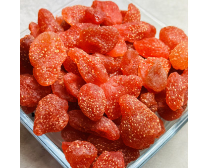 Полуниця в’ялена, 100 г